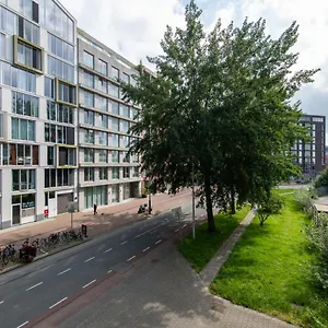https://comfortable-and-cozy-apartment.amsterdamhotelsnl.com